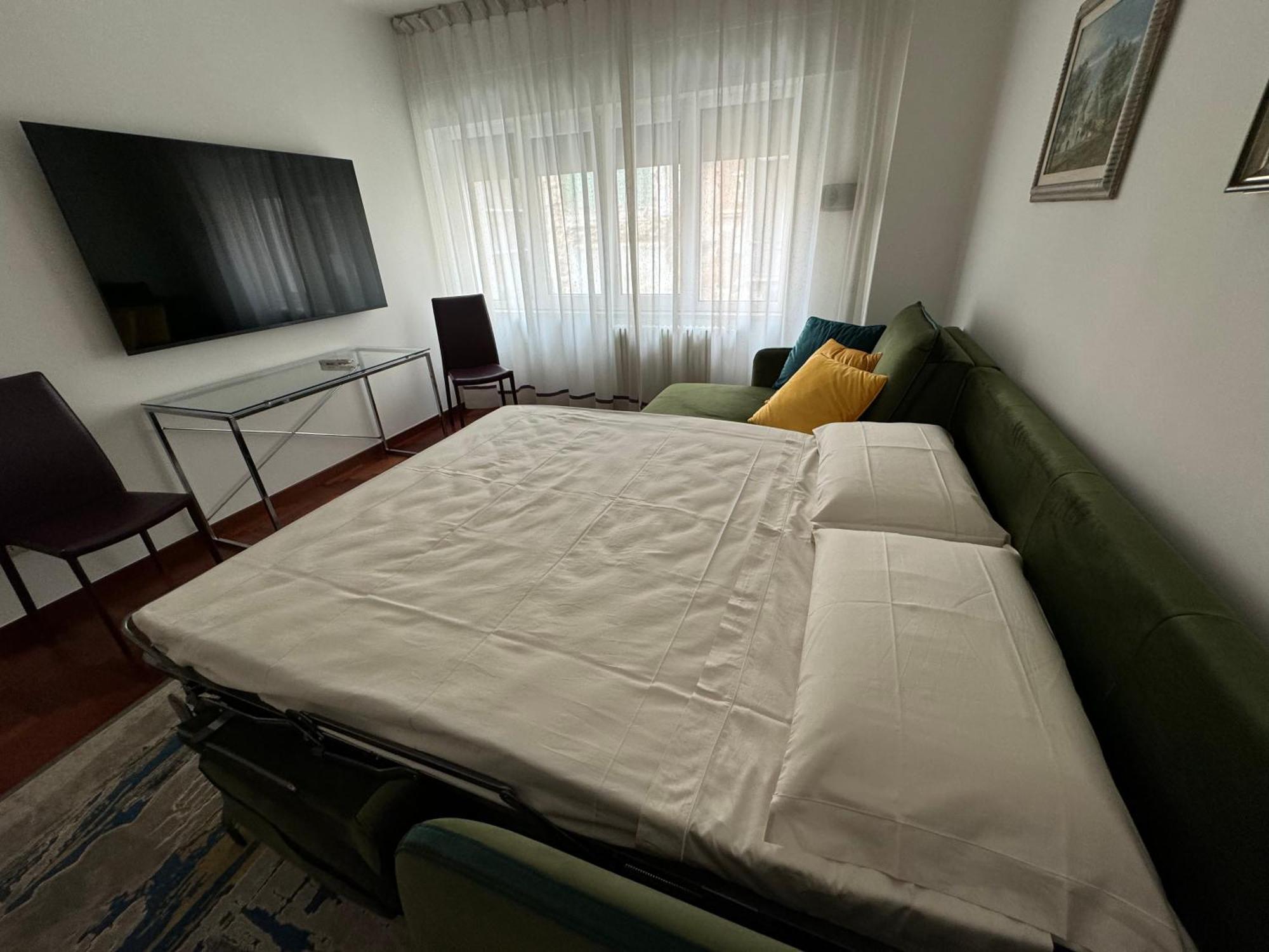 Glam House Calefati 103
